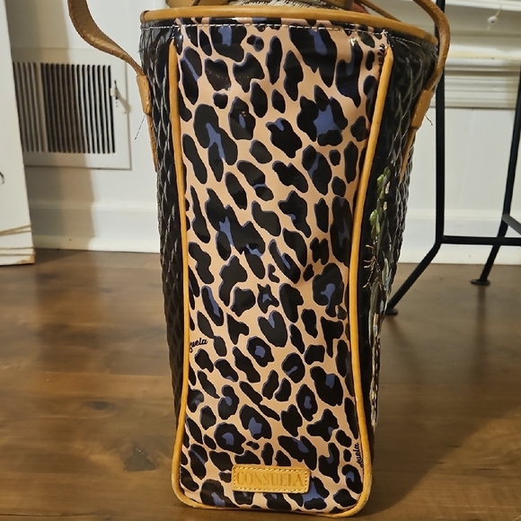 Consuela Black and Tan Floral Embroidered Tote - Picture 4 of 6